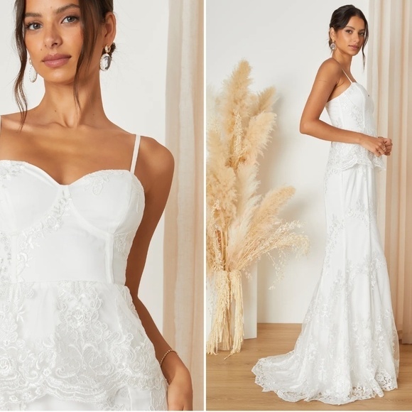 LULU's Elegant White Bridal Sexy Lace Corset Bustier Peplum Mermaid Gown NWOT - Picture 1 of 3
